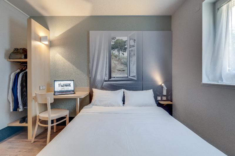 B&B Hotel Frejus Roquebrune-Sur-Argens Exterior photo